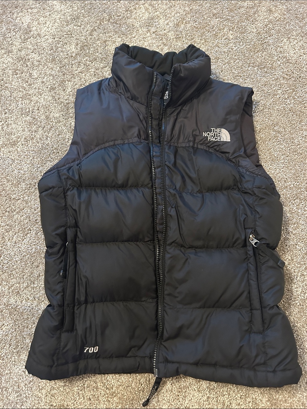 The North Face Women's Black 700 Puffer Vest. XS